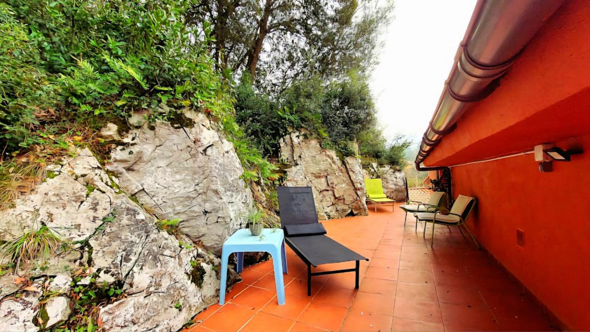 La Cueva De Villahormes Chambre photo